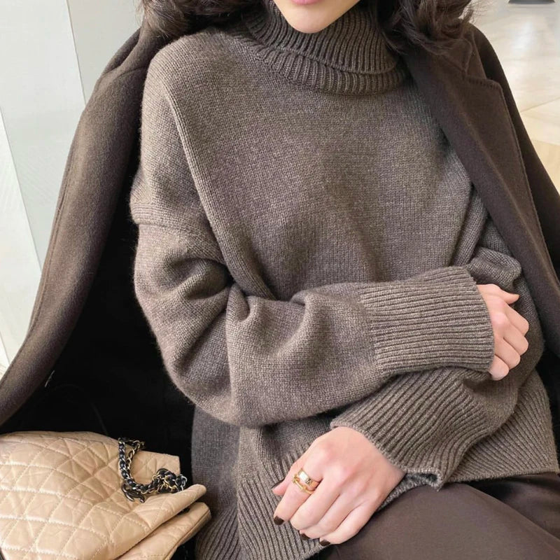 Soft Knit Turtleneck – Relaxed Pullover
