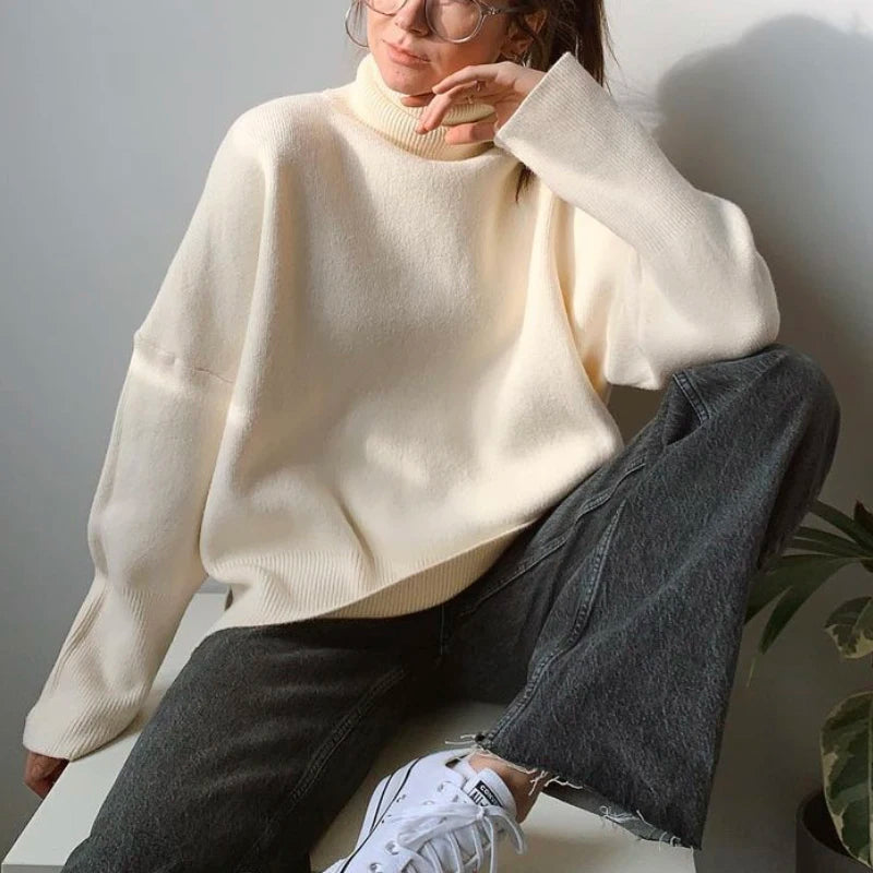 Soft Knit Turtleneck – Relaxed Pullover