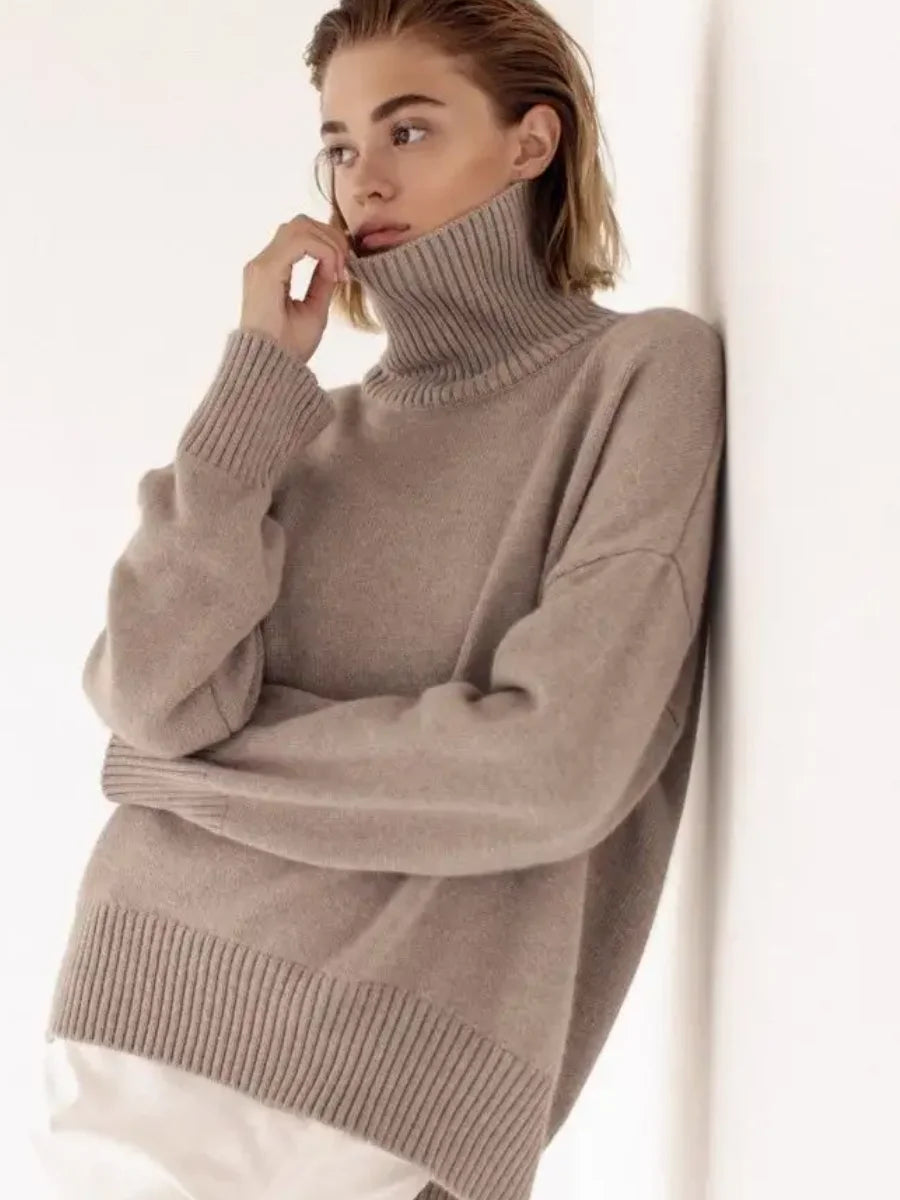Soft Knit Turtleneck – Relaxed Pullover