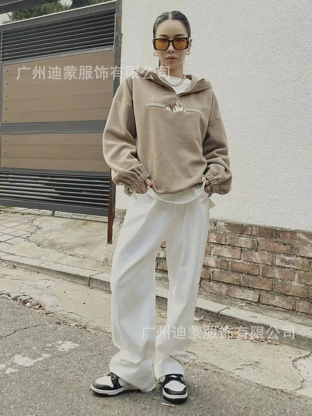 Embroidered Fleece Pullover Hoodie