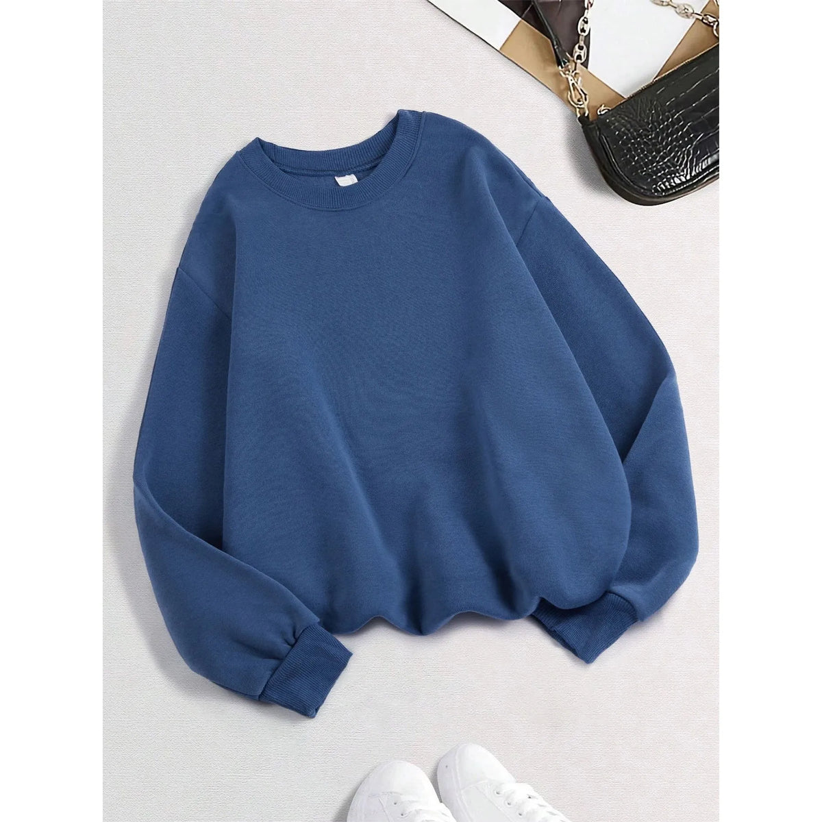 Cozy Streetwear Hoodie – Warm Fleece