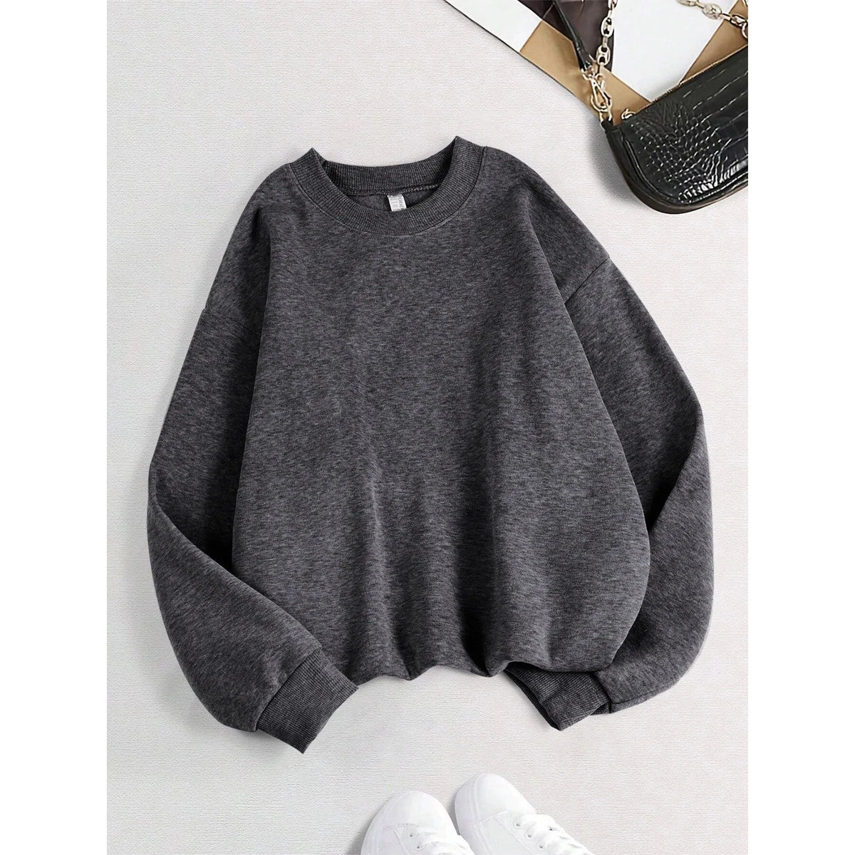 Cozy Streetwear Hoodie – Warm Fleece